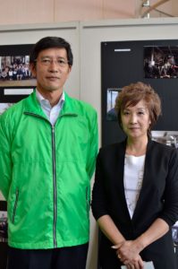 室蘭映画製作応援団副団長　吉田さん（右）、松永さん（左）